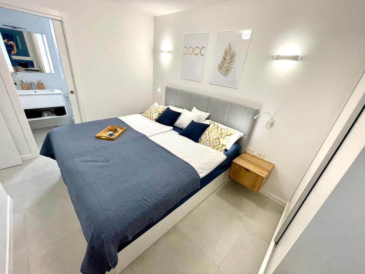 Luxury Apartment Turquesa Del Mar Alicante Luaran gambar
